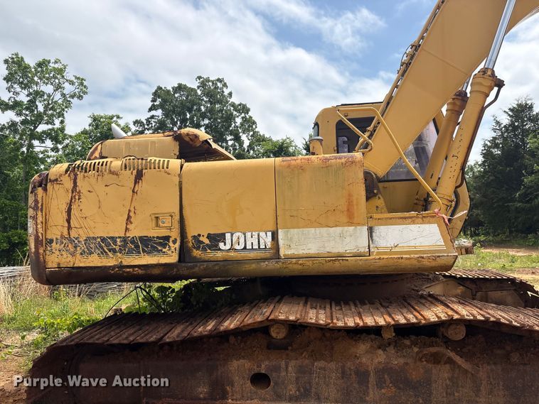 image for item EV2937 1994 790E LC excavator