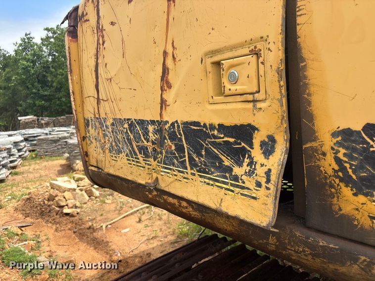 image for item EV2937 1994 790E LC excavator