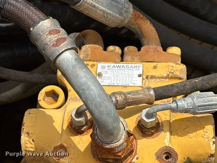 image for item EV2937 1994 790E LC excavator