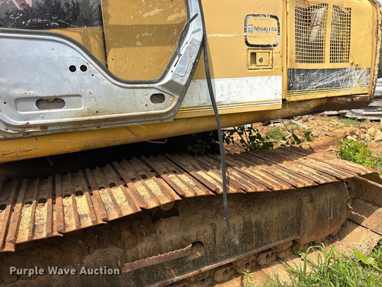 image for item EV2937 1994 790E LC excavator