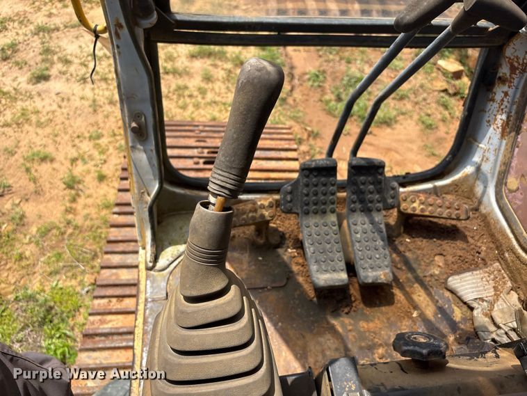image for item EV2937 1994 790E LC excavator