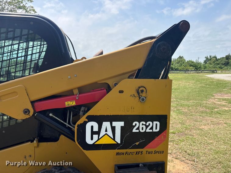 image for item EV2939 2015 Caterpillar 262D skid steer loader