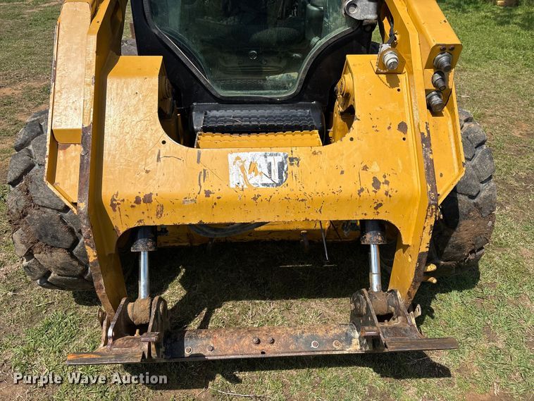 image for item EV2939 2015 Caterpillar 262D skid steer loader