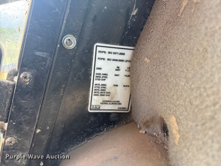image for item EV2939 2015 Caterpillar 262D skid steer loader