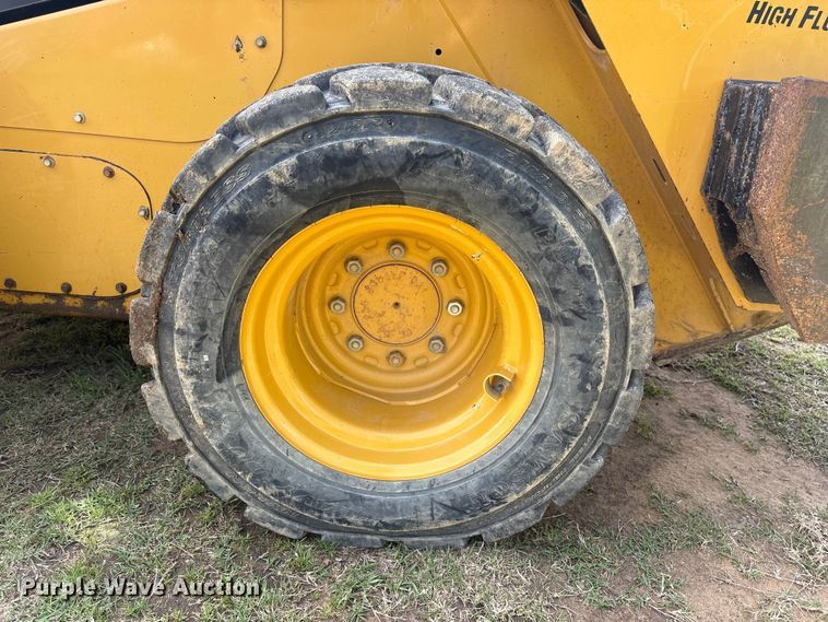 image for item EV2939 2015 Caterpillar 262D skid steer loader