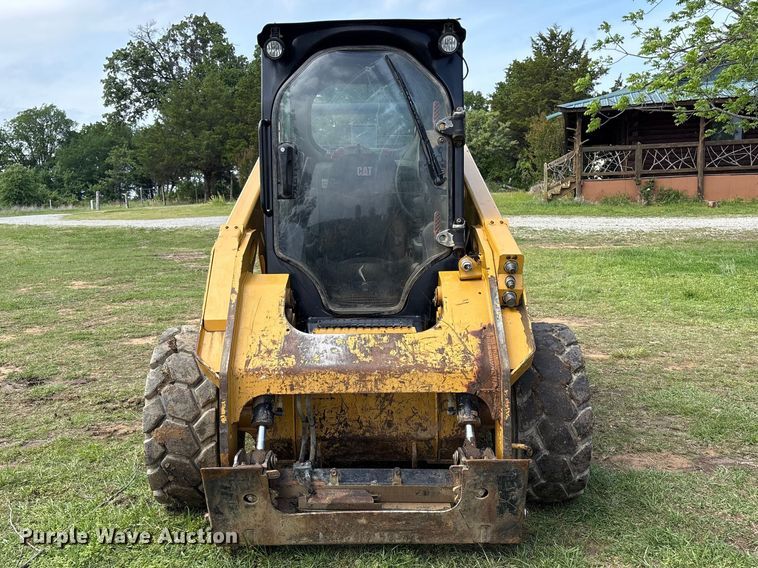 image for item EV2940 2015 Caterpillar 262D skid steer loader