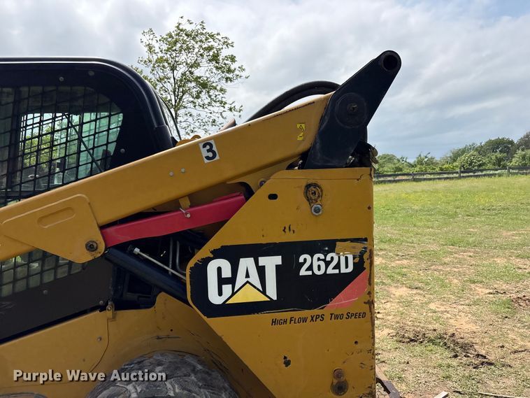 image for item EV2940 2015 Caterpillar 262D skid steer loader