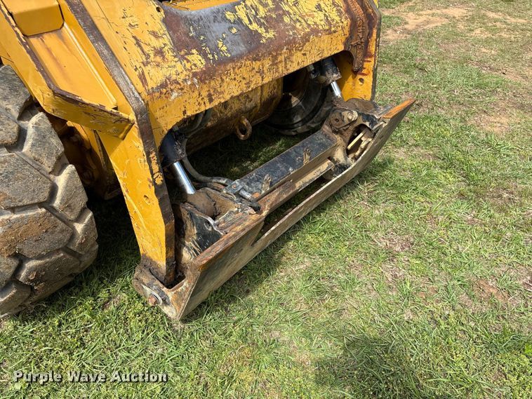 image for item EV2940 2015 Caterpillar 262D skid steer loader
