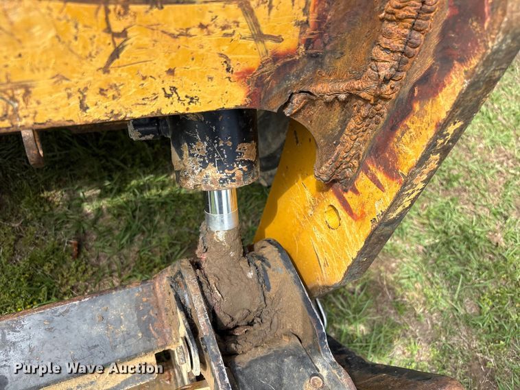image for item EV2940 2015 Caterpillar 262D skid steer loader