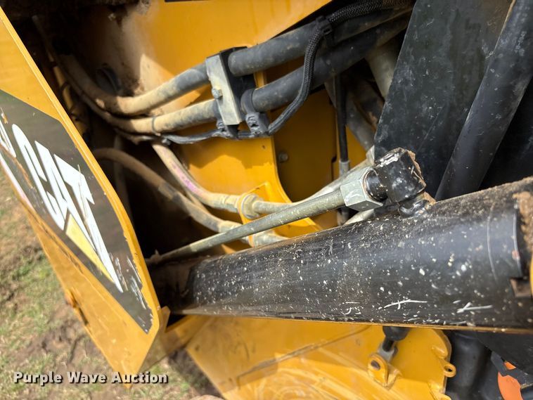 image for item EV2940 2015 Caterpillar 262D skid steer loader