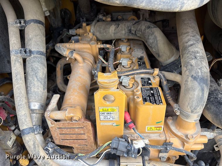 image for item EV2940 2015 Caterpillar 262D skid steer loader