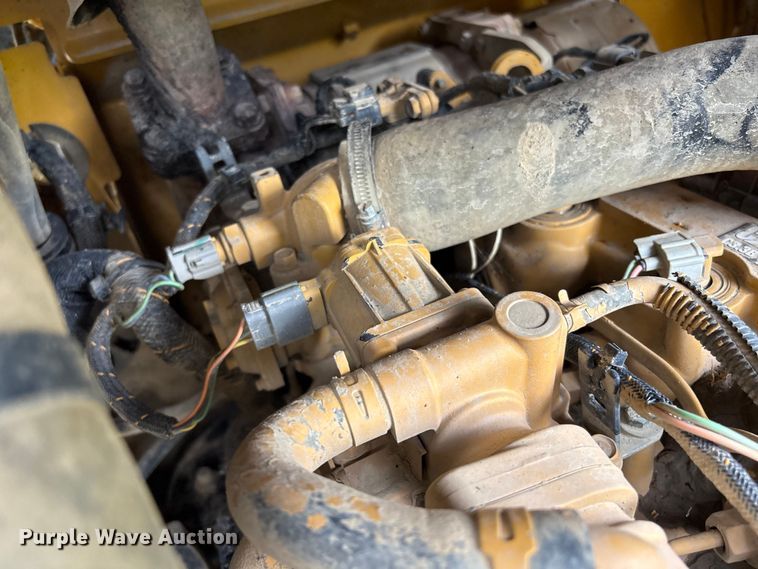 image for item EV2940 2015 Caterpillar 262D skid steer loader