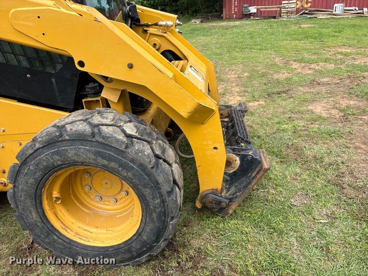 image for item EV2941 2019 Caterpillar 262D skid steer loader