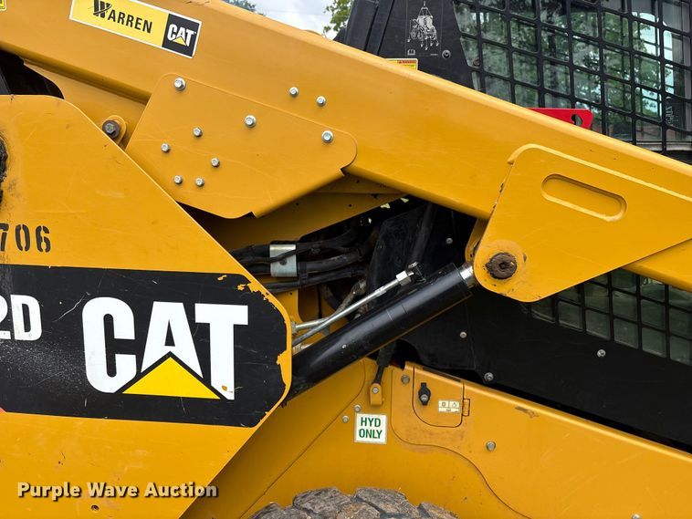 image for item EV2941 2019 Caterpillar 262D skid steer loader