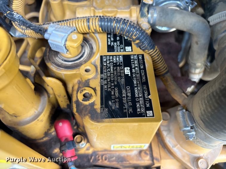 image for item EV2941 2019 Caterpillar 262D skid steer loader
