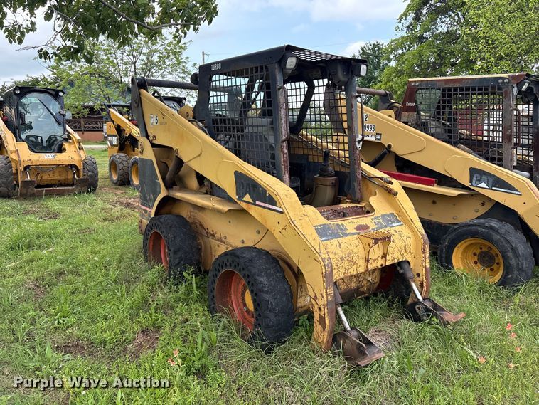 image for item EV2942 2003 Caterpillar 262 skid steer loader