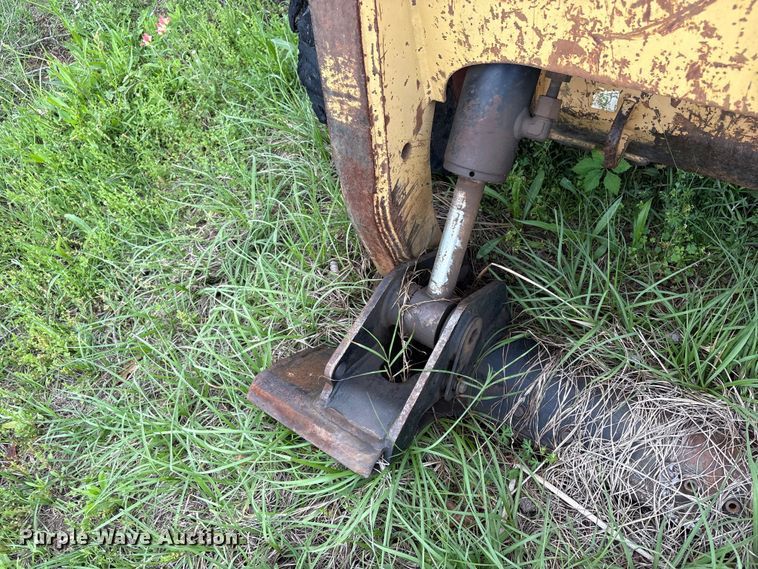 image for item EV2942 2003 Caterpillar 262 skid steer loader