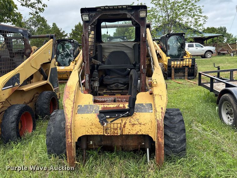 image for item EV2943 2005 Caterpillar 252B skid steer loader