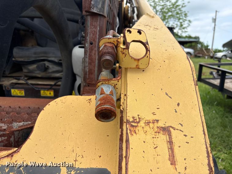 image for item EV2943 2005 Caterpillar 252B skid steer loader