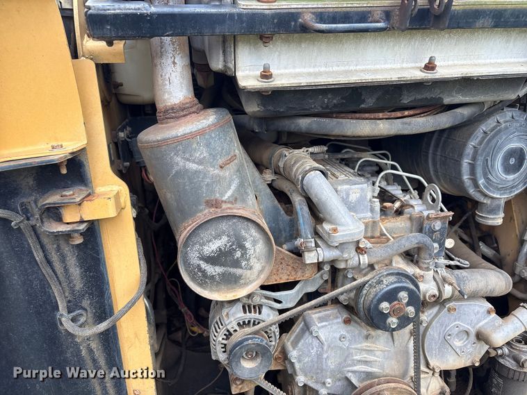 image for item EV2943 2005 Caterpillar 252B skid steer loader