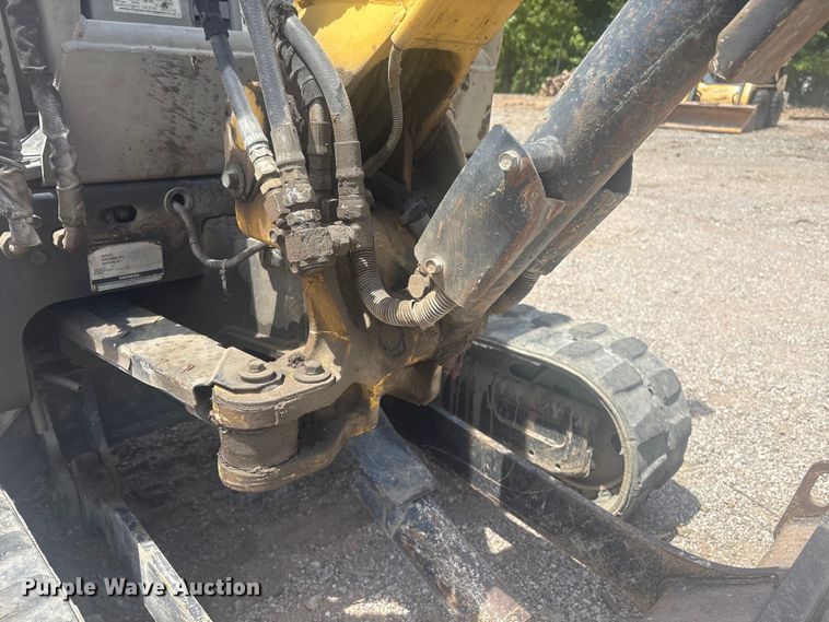 image for item EV2964 2014 Yanmar VIO20 mini excavator