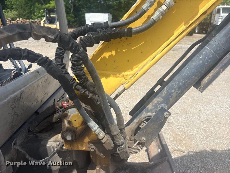 image for item EV2964 2014 Yanmar VIO20 mini excavator