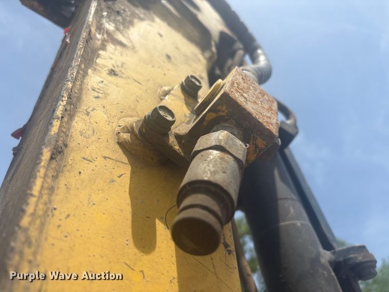 image for item EV2964 2014 Yanmar VIO20 mini excavator