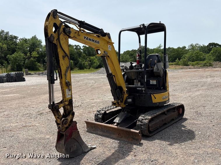 image for item EV2965 2016 Yanmar VIO25 mini excavator