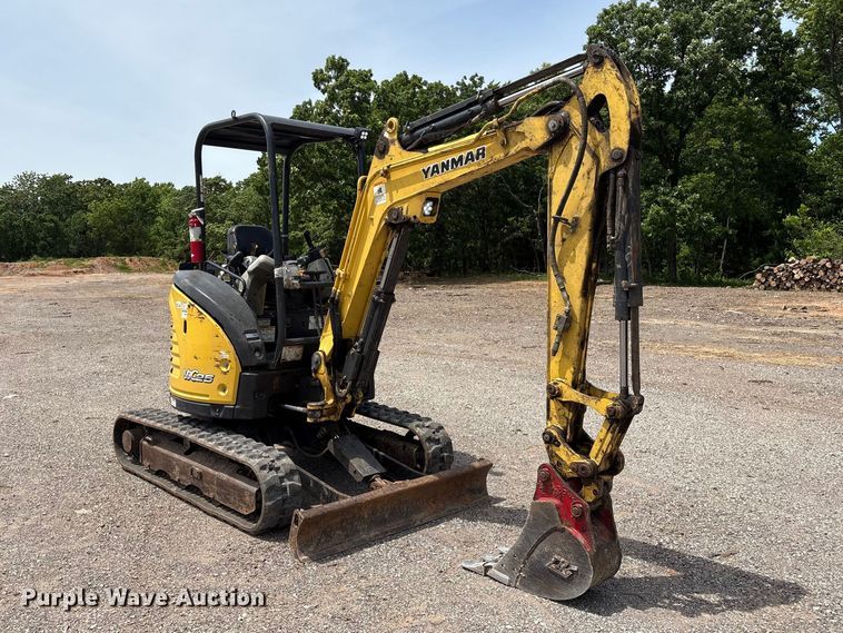 image for item EV2965 2016 Yanmar VIO25 mini excavator