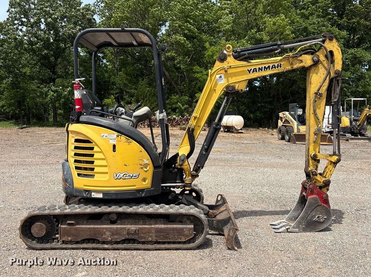 image for item EV2965 2016 Yanmar VIO25 mini excavator