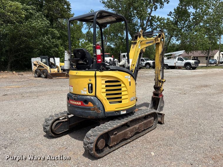 image for item EV2965 2016 Yanmar VIO25 mini excavator