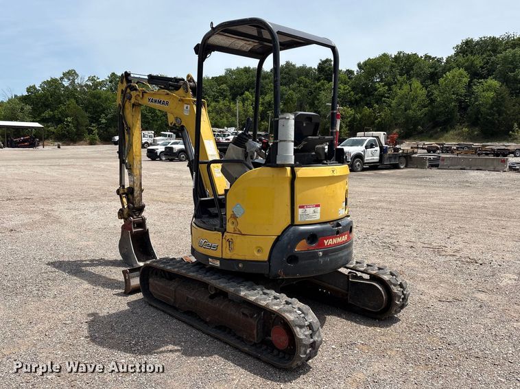 image for item EV2965 2016 Yanmar VIO25 mini excavator