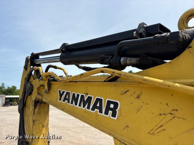 image for item EV2965 2016 Yanmar VIO25 mini excavator