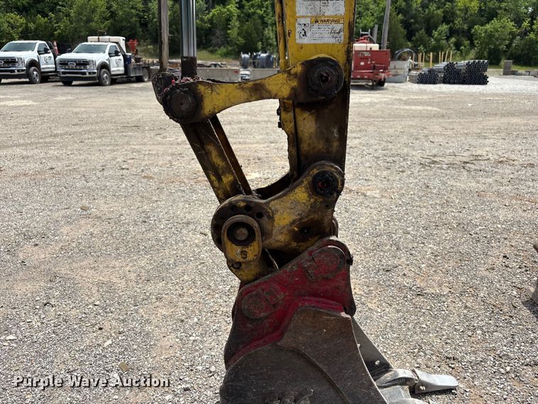 image for item EV2965 2016 Yanmar VIO25 mini excavator