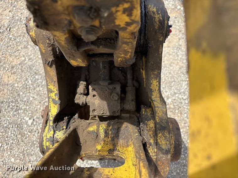 image for item EV2965 2016 Yanmar VIO25 mini excavator