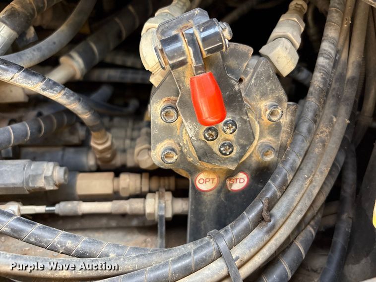 image for item EV2965 2016 Yanmar VIO25 mini excavator