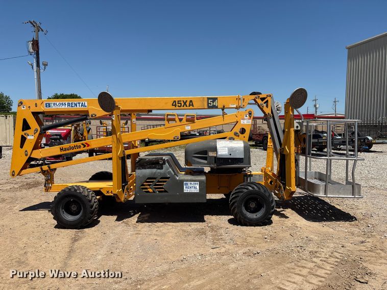 image for item EV2979 2017 Haulotte 45XA boom lift