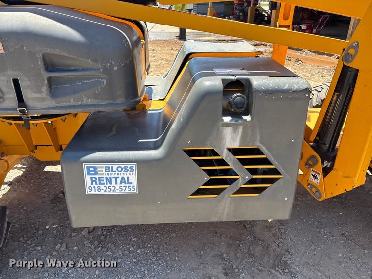 image for item EV2979 2017 Haulotte 45XA boom lift