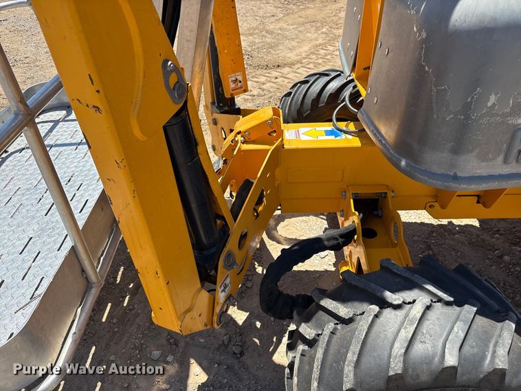image for item EV2979 2017 Haulotte 45XA boom lift