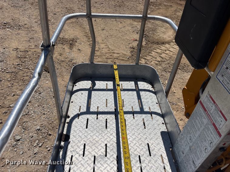 image for item EV2979 2017 Haulotte 45XA boom lift