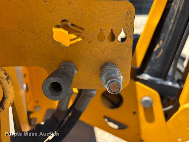 image for item EV2979 2017 Haulotte 45XA boom lift