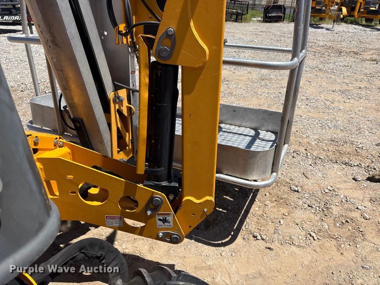 image for item EV2979 2017 Haulotte 45XA boom lift