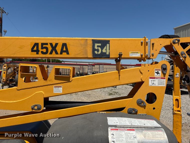 image for item EV2979 2017 Haulotte 45XA boom lift