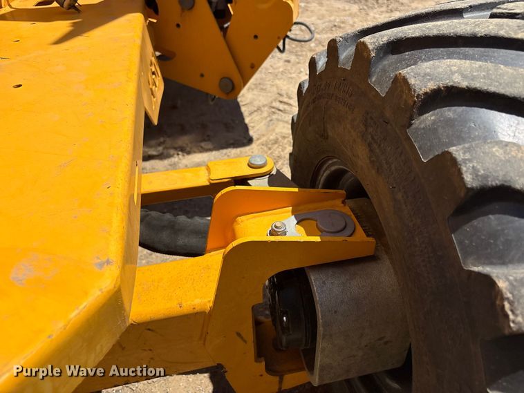 image for item EV2979 2017 Haulotte 45XA boom lift