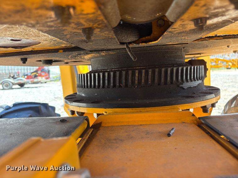 image for item EV2979 2017 Haulotte 45XA boom lift