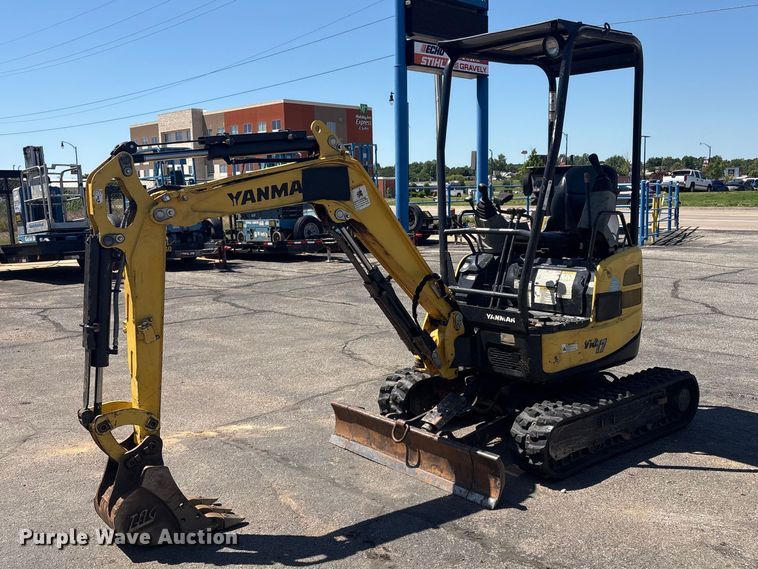 image for item EV2980 2018 Yanmar VIO17-A mini excavator