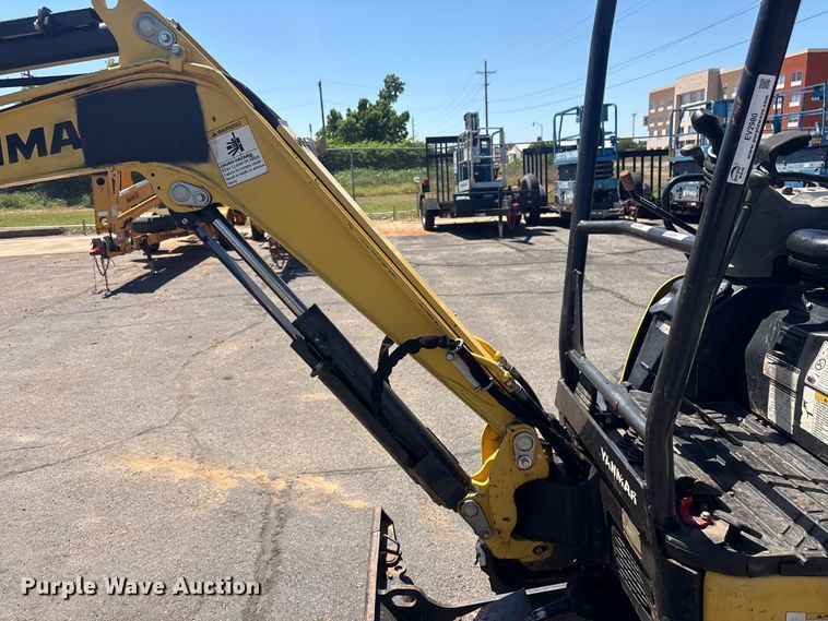 image for item EV2980 2018 Yanmar VIO17-A mini excavator