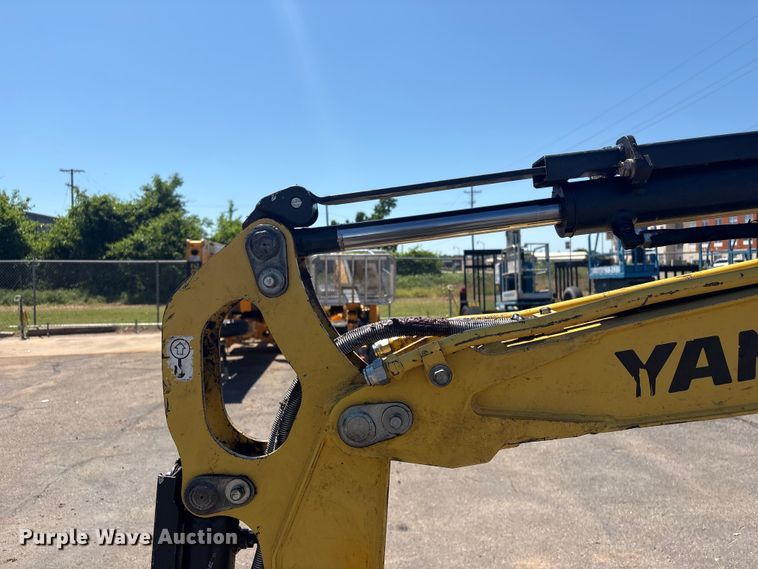 image for item EV2980 2018 Yanmar VIO17-A mini excavator