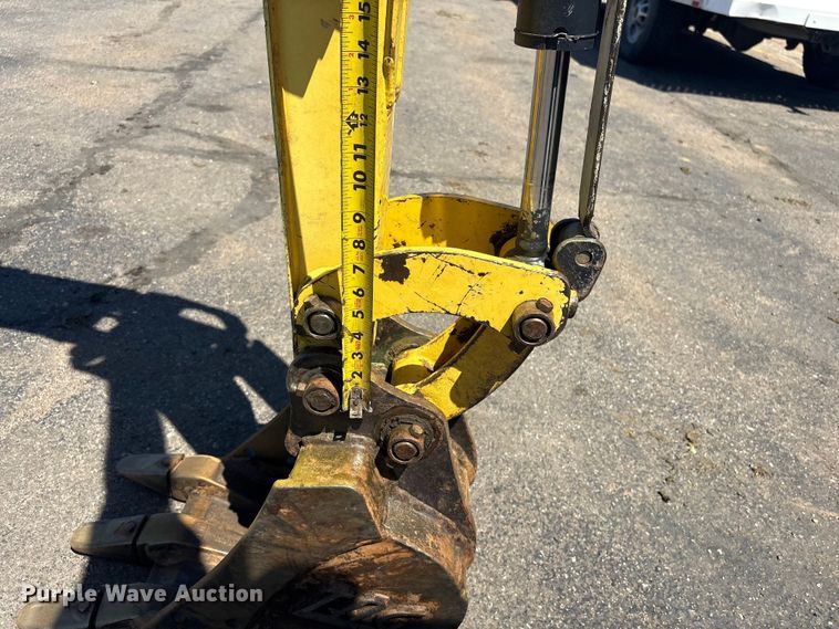 image for item EV2980 2018 Yanmar VIO17-A mini excavator