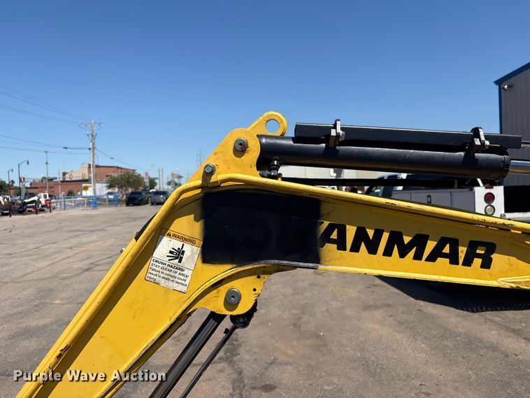 image for item EV2980 2018 Yanmar VIO17-A mini excavator